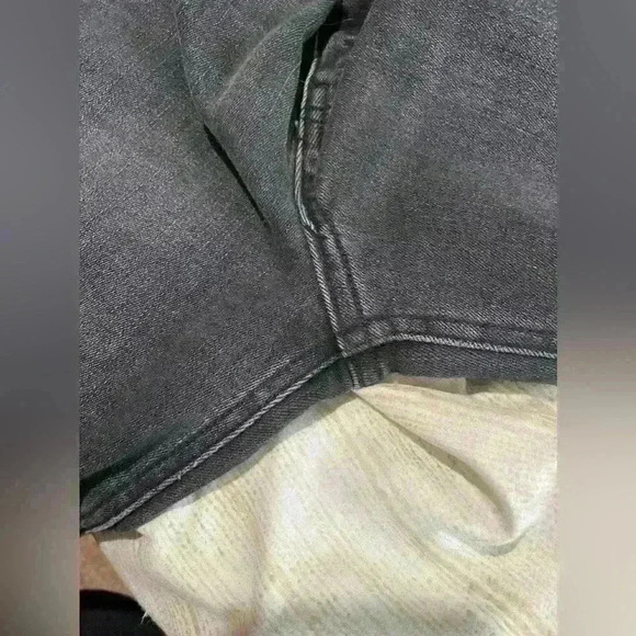 Vervet blue size 27 black bootcut distressed  denim raw hem wide leg - Picture 9 of 10